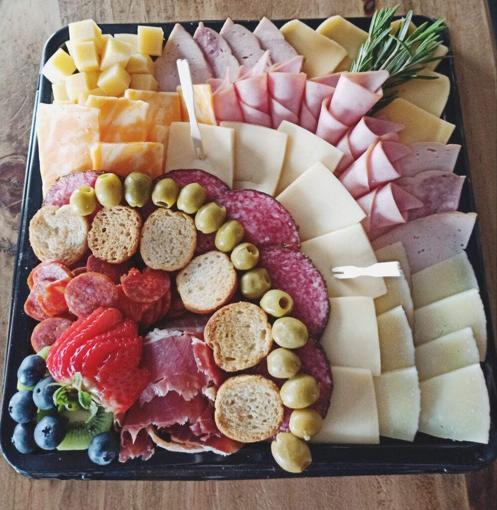 Tabla de Quesos Mediana Tradicional Tablas de Queso Ajenjo Cava y Licor
